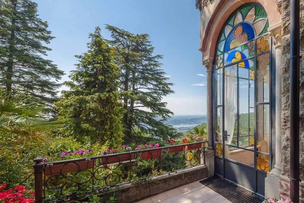 Appartamento Il Parco e gli Affreschi Varese