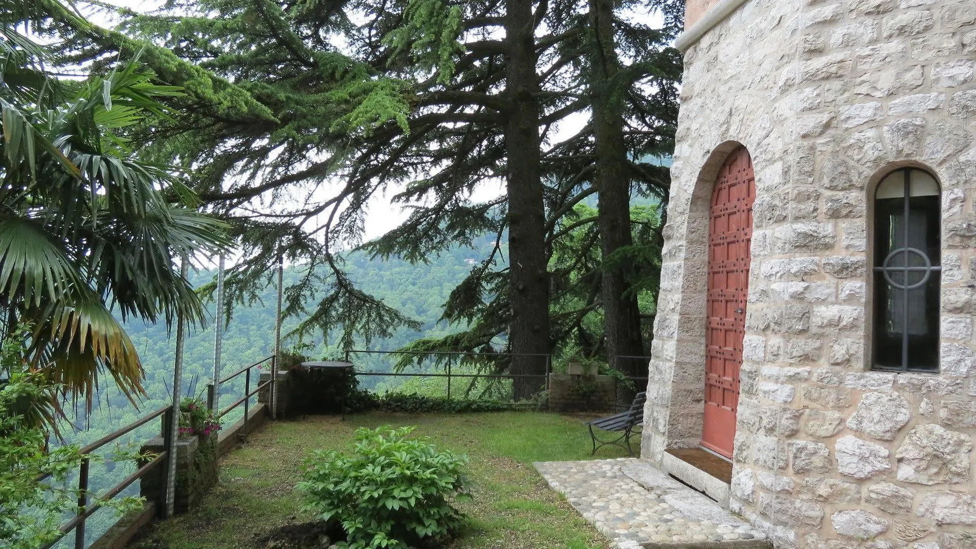 Il Parco E Gli Affreschi Apartment Varese 0*,