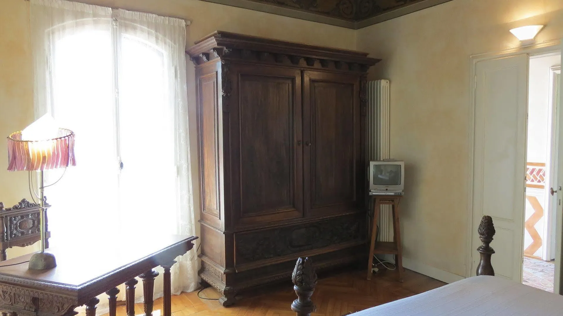 Il Parco E Gli Affreschi Apartment Varese 0*,