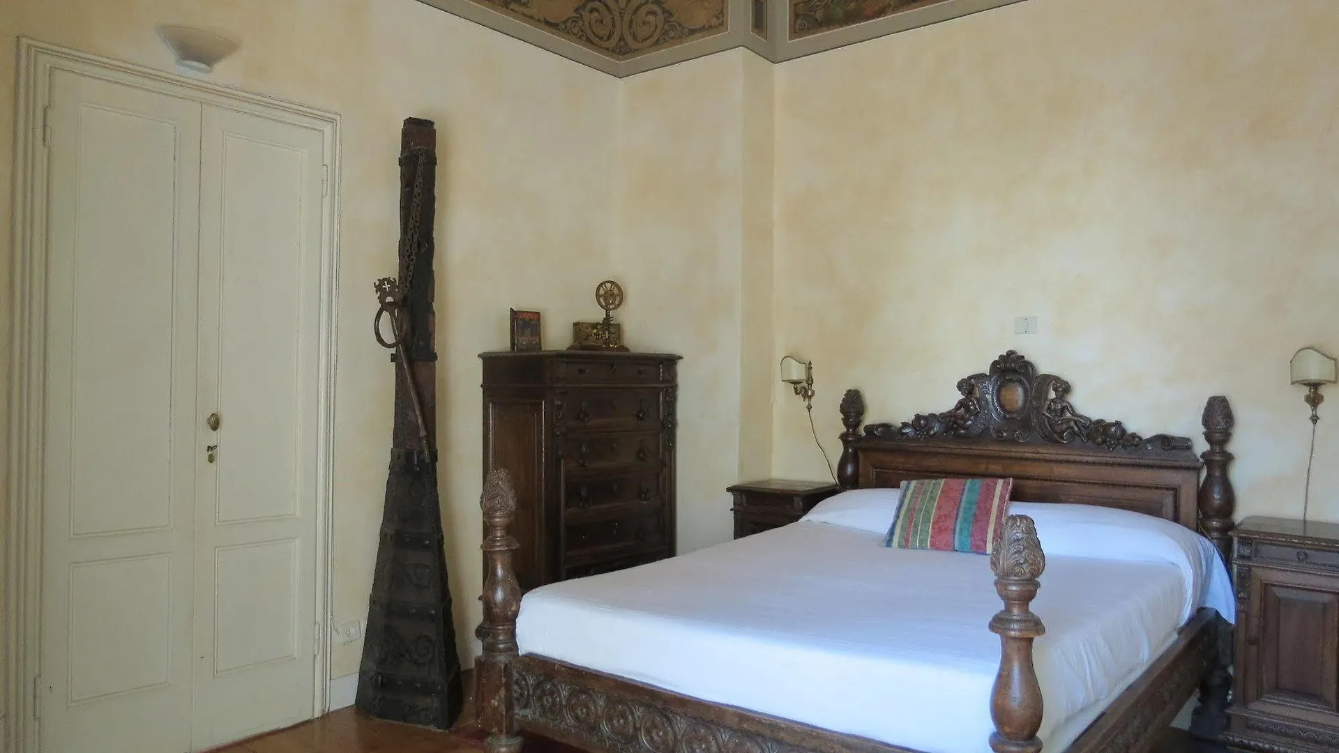 Il Parco E Gli Affreschi Apartment Varese